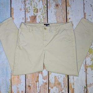 Tommy Hilfiger Hampton Slim Chinos Khakis